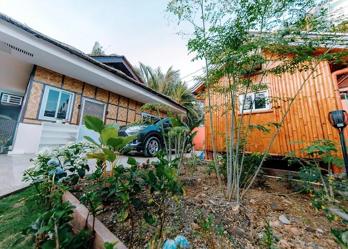 Gasthof Modern Bahay Kubo Two *